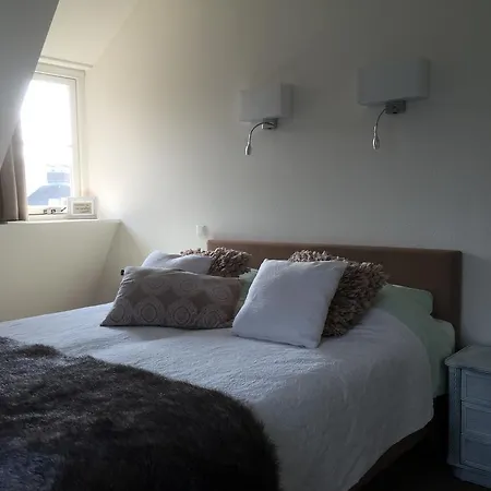 Het Hotel 3*